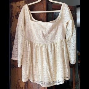 NWOT Torrid off the shoulder solid body eyelet Top